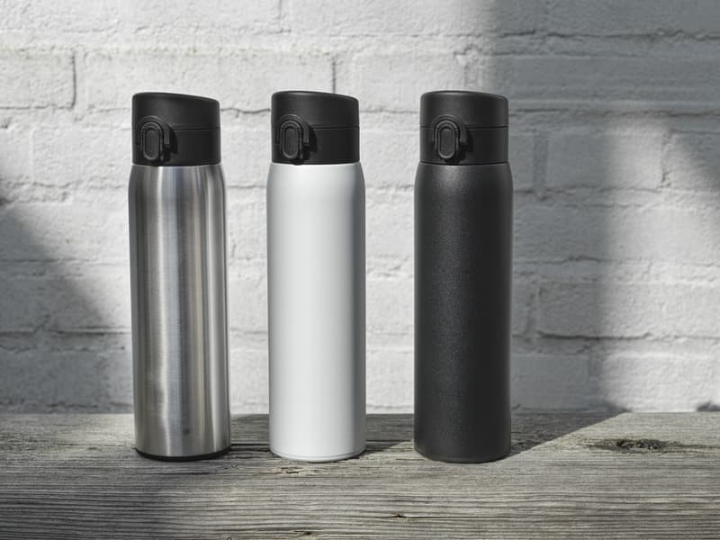 Sika 450 ml RCS certified recycled stainless steel insulated flask - Mood1