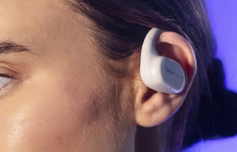 Boompods Sportpods earbuds - Mood1