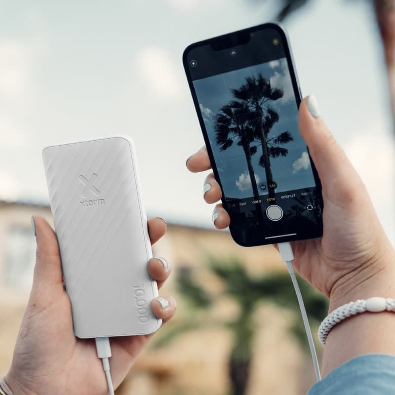 Xtorm Go2 20 W 10 000 mAh hurtigladende powerbank - Mood1