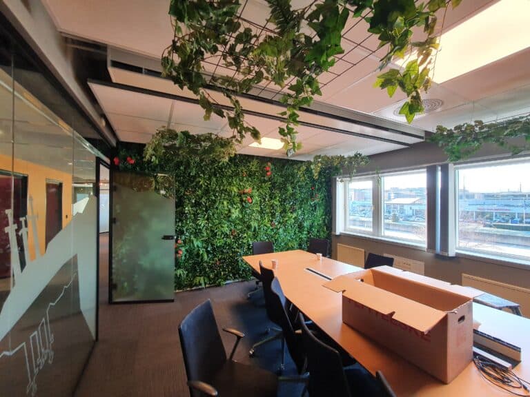 Wall decor with large format wall graphic and company values for headquarters Sandnes
